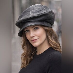 🖤 Vintage William J. NYC Black Genuine Leather Bucket/Newsboy Hat